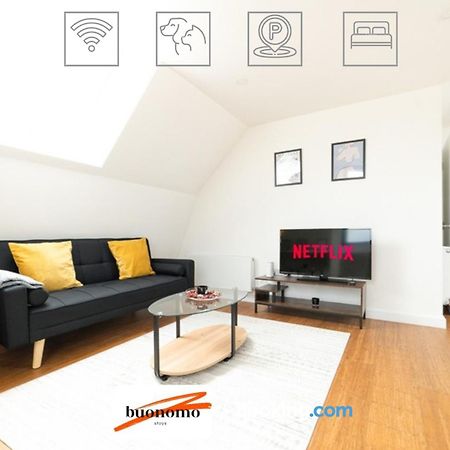 Two Bedroom Apartment At Buonomo Stays Short Lets & Serviced Accommodation Londyn Zewnętrze zdjęcie