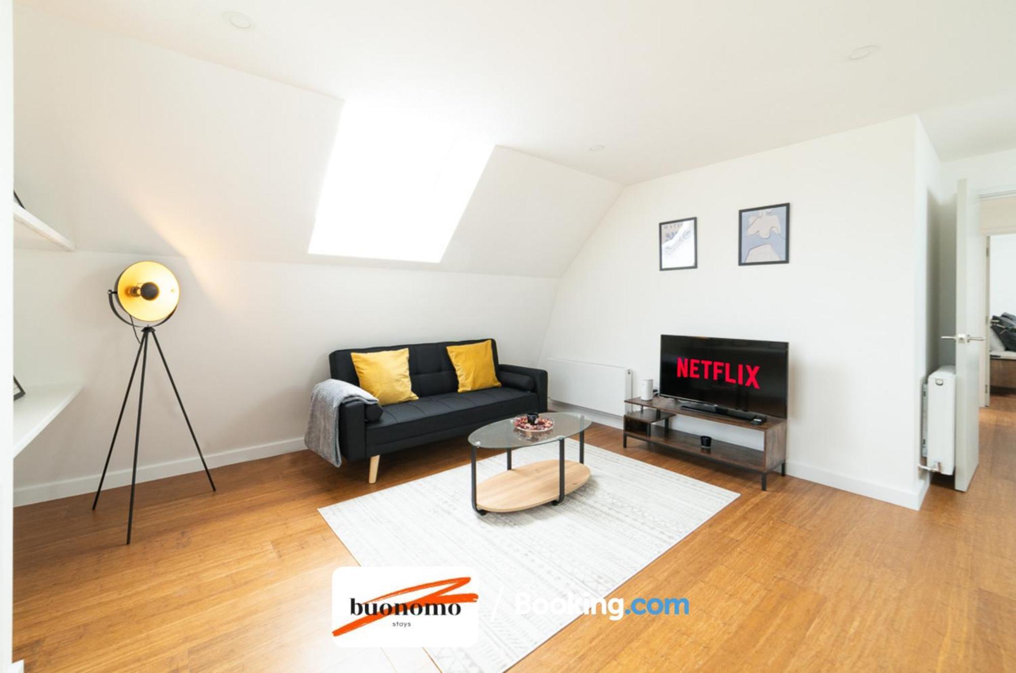 Two Bedroom Apartment At Buonomo Stays Short Lets & Serviced Accommodation Londyn Zewnętrze zdjęcie