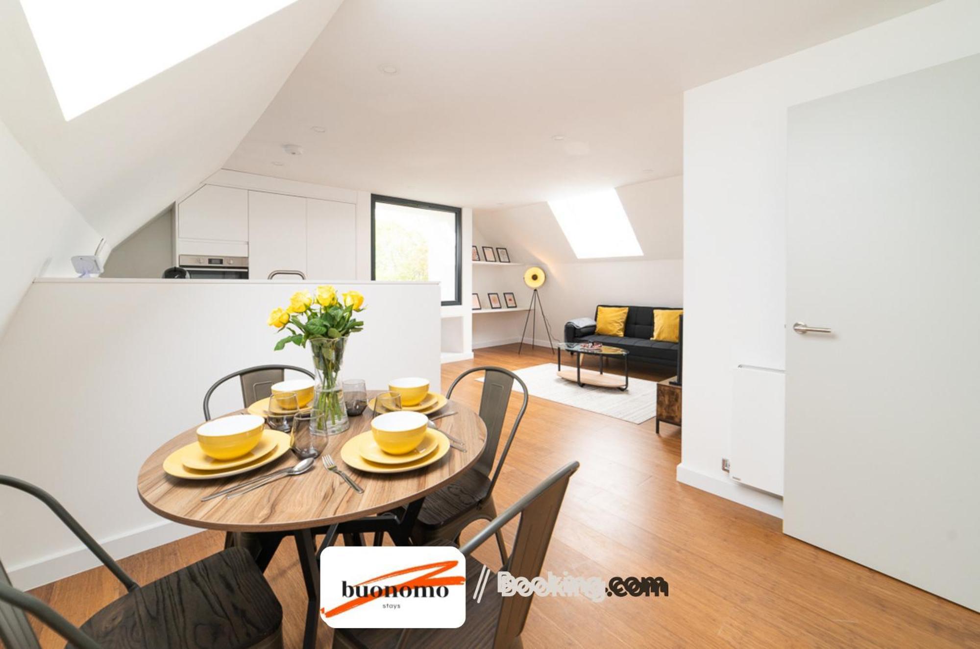 Two Bedroom Apartment At Buonomo Stays Short Lets & Serviced Accommodation Londyn Zewnętrze zdjęcie