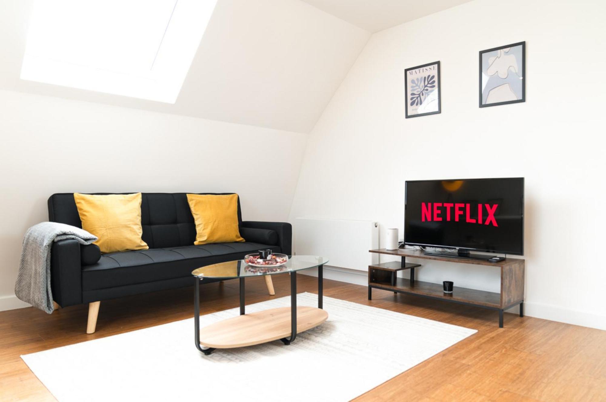 Two Bedroom Apartment At Buonomo Stays Short Lets & Serviced Accommodation Londyn Zewnętrze zdjęcie