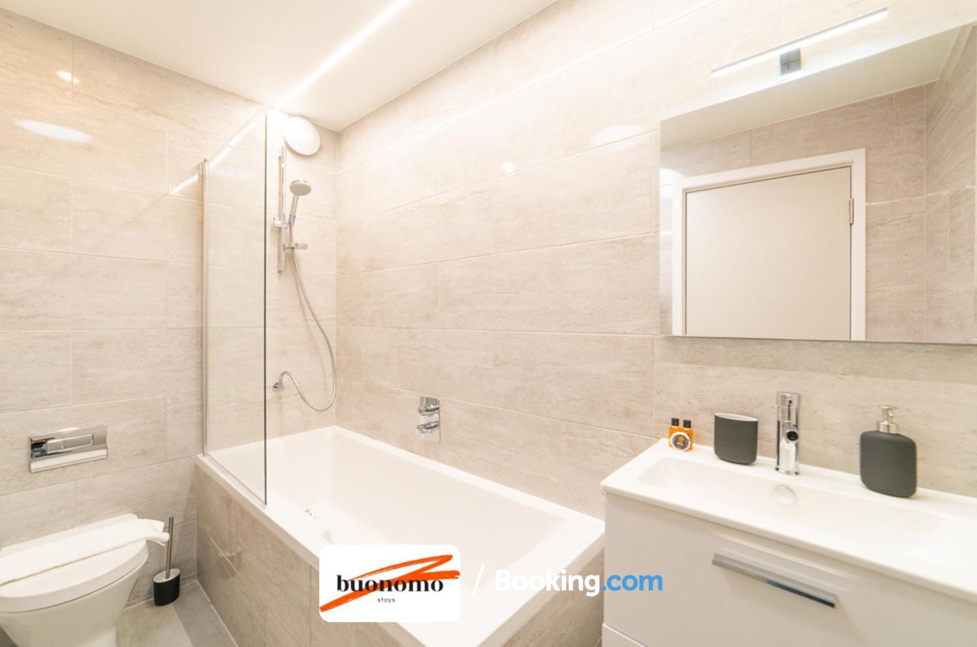 Two Bedroom Apartment At Buonomo Stays Short Lets & Serviced Accommodation Londyn Zewnętrze zdjęcie