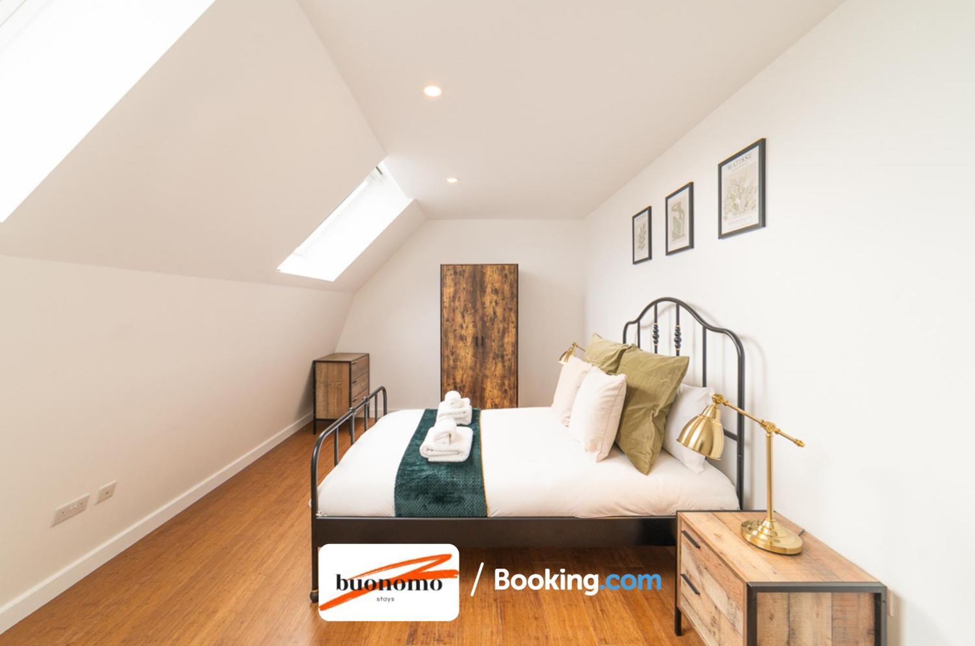 Two Bedroom Apartment At Buonomo Stays Short Lets & Serviced Accommodation Londyn Zewnętrze zdjęcie